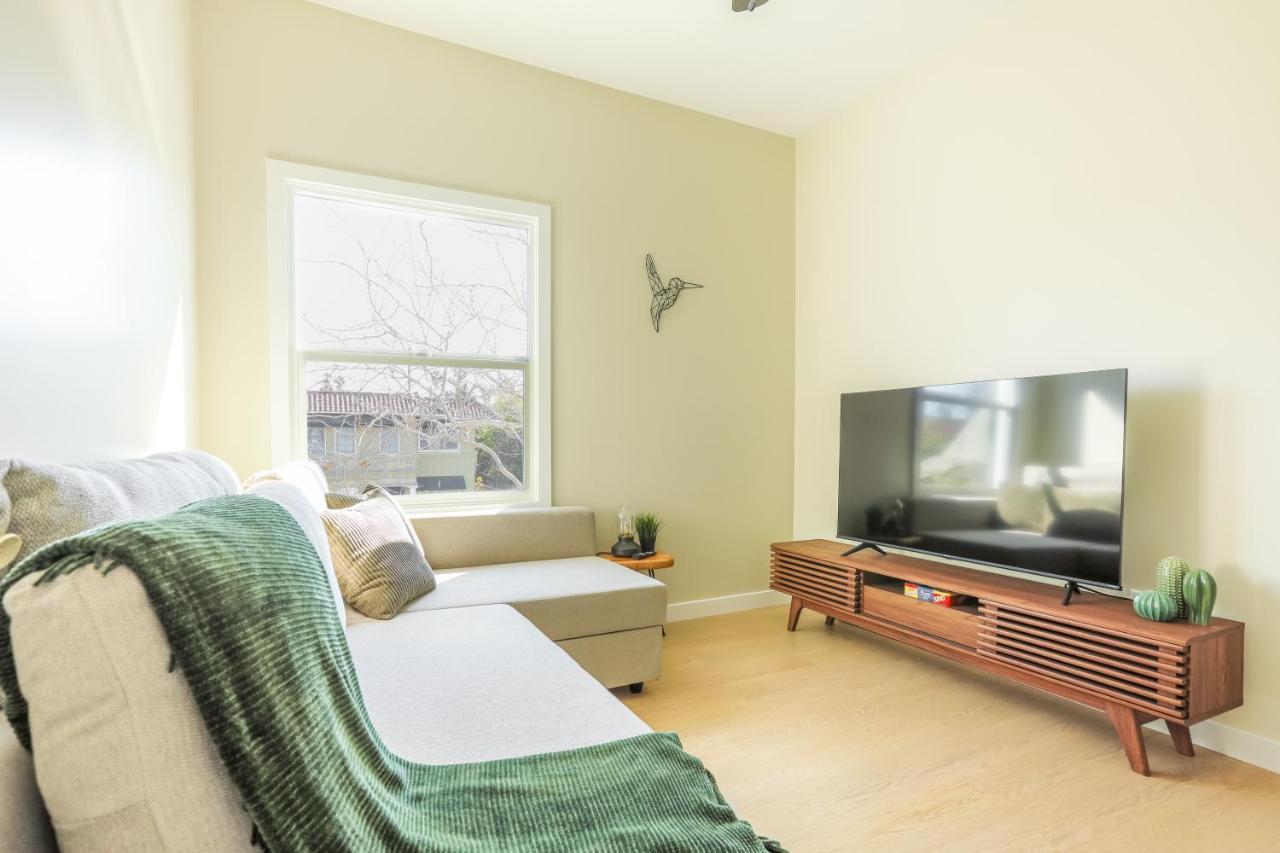 'לונג ביץ Cozy Sunny Brand-New Apt 1 Block From The Beach מראה חיצוני תמונה